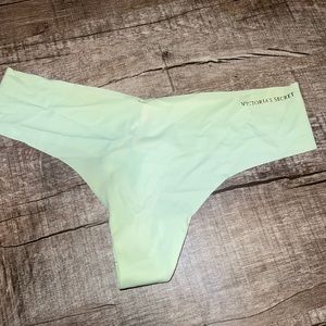 Victoria’s Secret No Show Thong